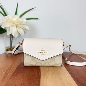 NWT Coach Mini Envelope Wallet With Strap In Signature Canvas‎